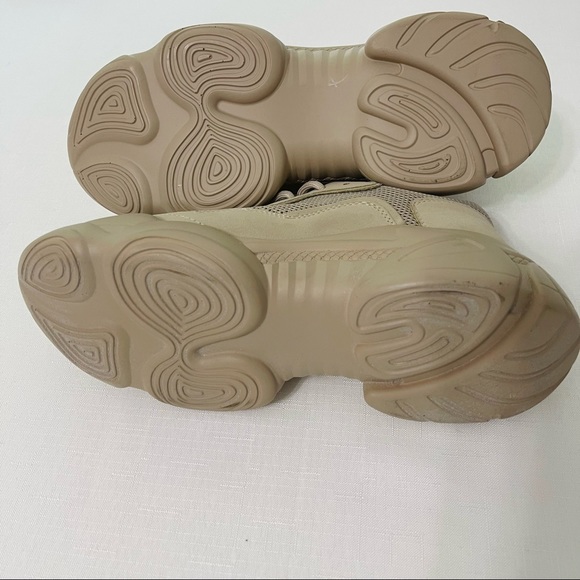 SOLD 🌟STEVE MADDEN SMACK SNEAKERS Nude natural sneakers 8.5 lace up sporty - Picture 12 of 15